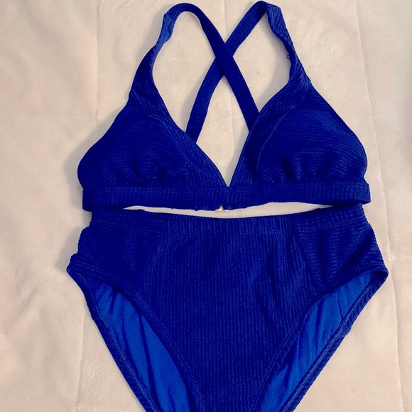 La Blanca Other - La Blanca 2 piece swimsuit